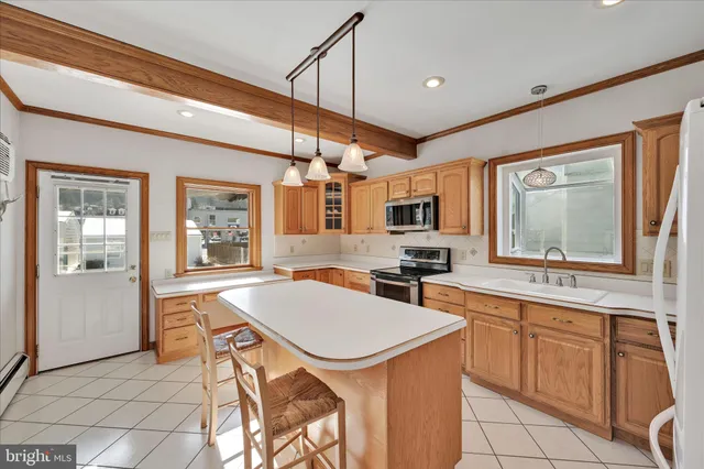 $259,900 | 1803 West End Avenue, Pottsville, PA 17901