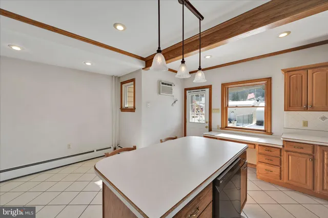 $259,900 | 1803 West End Avenue, Pottsville, PA 17901