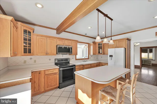 $259,900 | 1803 West End Avenue, Pottsville, PA 17901