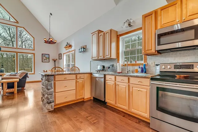 $510,000 | 16 Delaware Drive West, Hazleton, PA 18202