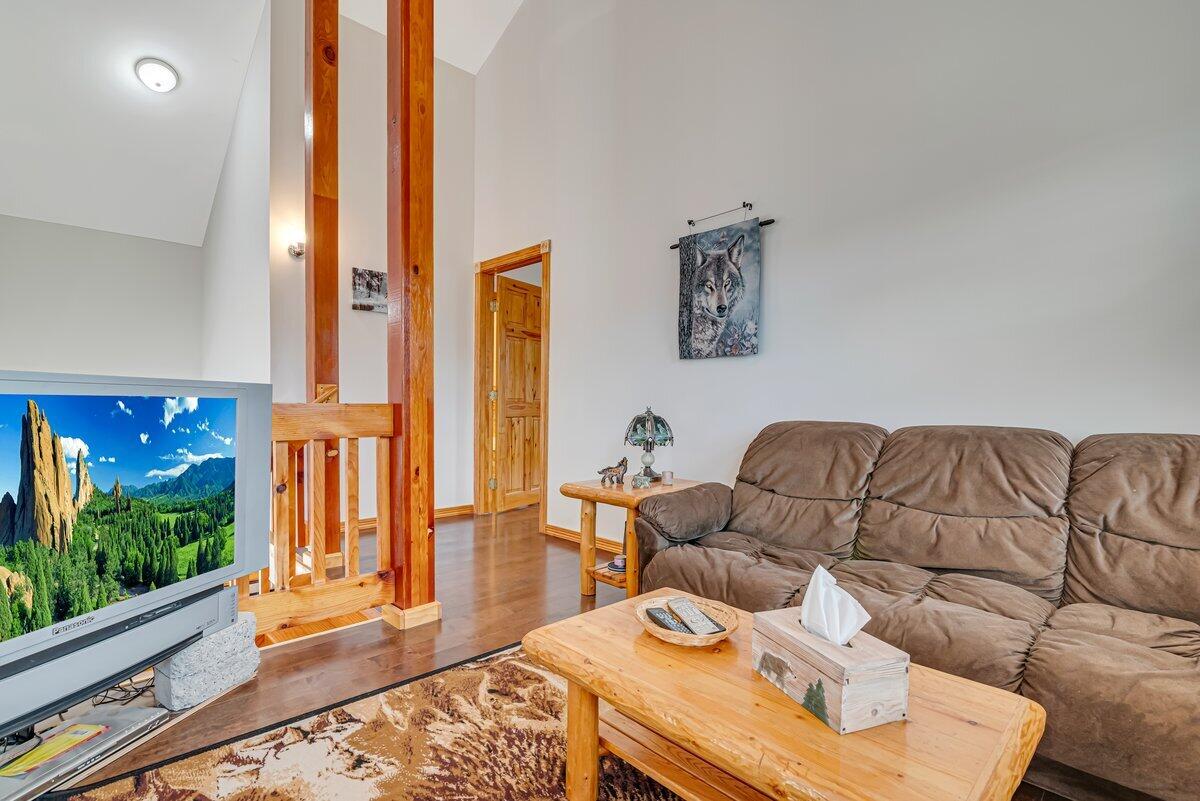 16 Delaware Drive West Hazleton, PA 18202 - Photo 33 of 49 Photo Mar 28 2025 2 08 25 PM