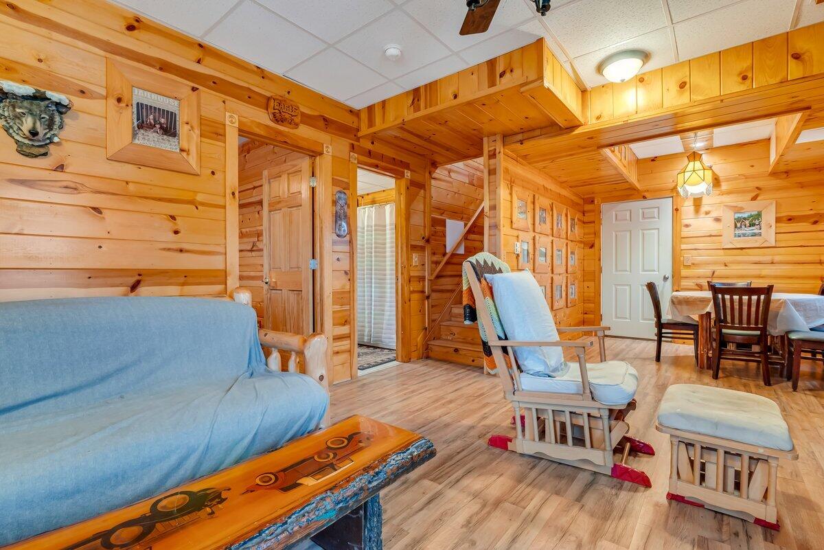 16 Delaware Drive West Hazleton, PA 18202 - Photo 42 of 49 Photo Mar 28 2025 2 48 57 PM