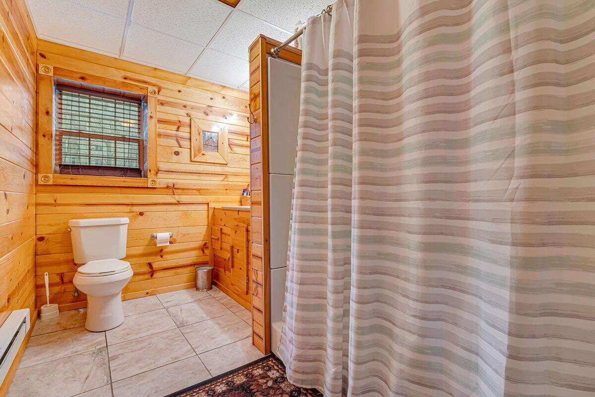 16 Delaware Drive West Hazleton, PA 18202 - Photo 45 of 49 Photo Mar 28 2025 2 44 28 PM