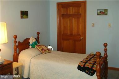 12145 Itnyre Road Smithsburg, MD 21783 - Photo 22 of 24 Bedroom