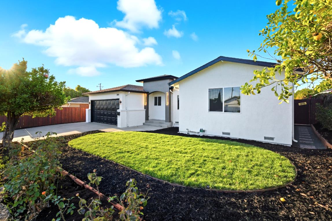 391 Gross Street Milpitas, CA 95035 - Photo 27 of 29 a view of a backyard with a garden