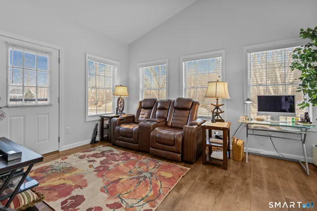 $475,000 | 6 Grace Lane, Unit 6, Moosup, CT 06354