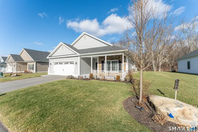 $475,000 | 6 Grace Lane, Unit 6, Moosup, CT 06354