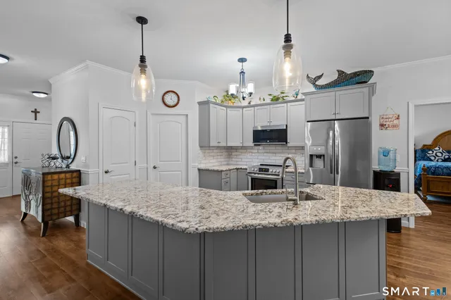 $475,000 | 6 Grace Lane, Unit 6, Moosup, CT 06354