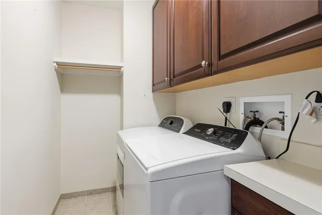 $680,000 | 4950 Central Street, Unit 307, Kansas City, MO 64112