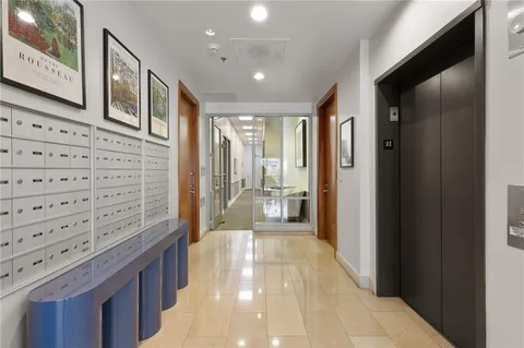 $680,000 | 4950 Central Street, Unit 307, Kansas City, MO 64112