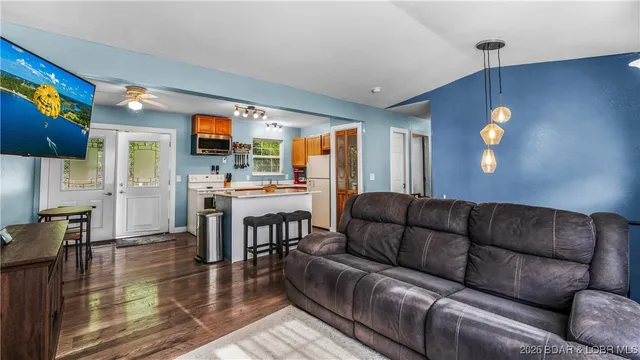 $200,000 | 157 Angel Drive, Camdenton, MO 65020