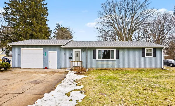 $146,500 | 313 South East Street, Cassopolis, MI 49031