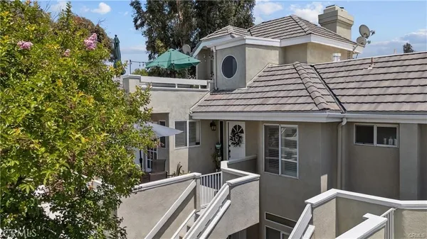 $3,150 | 23957 Arroyo Park Drive, Unit 146, Valencia, CA 91355