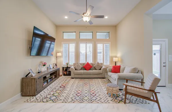 $2,900 | 11810 Dockside Shores Drive, Cypress, TX 77433