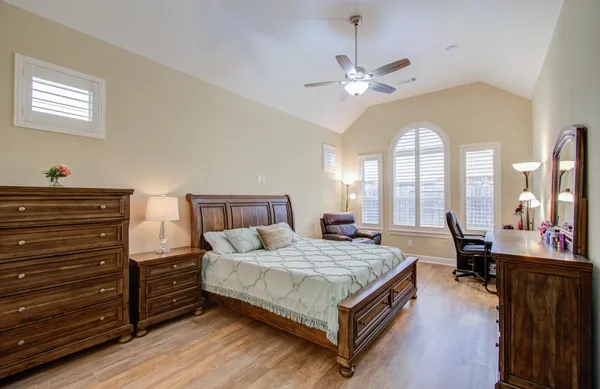 $2,900 | 11810 Dockside Shores Drive, Cypress, TX 77433