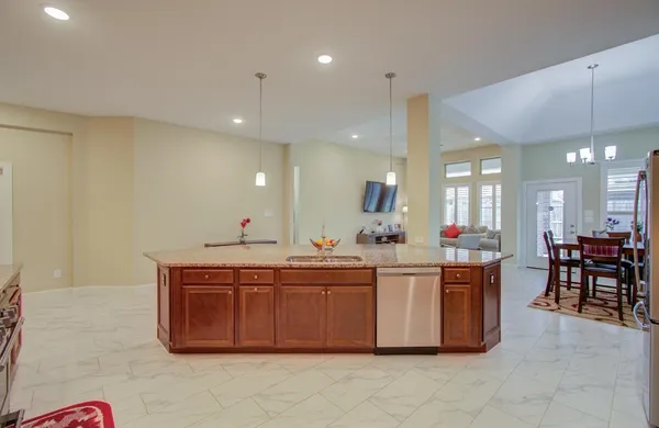 $2,900 | 11810 Dockside Shores Drive, Cypress, TX 77433