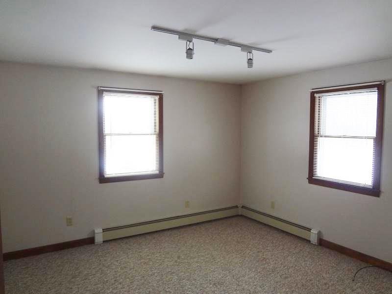 4 Poland Road Freeport, ME 04032 - Photo 5 of 9 Photo