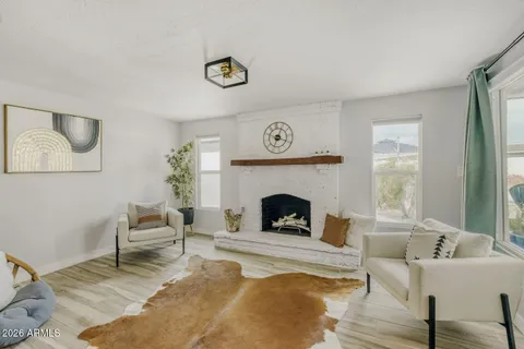 $895,000 | 2538 North 50th Street, Phoenix, AZ 85008