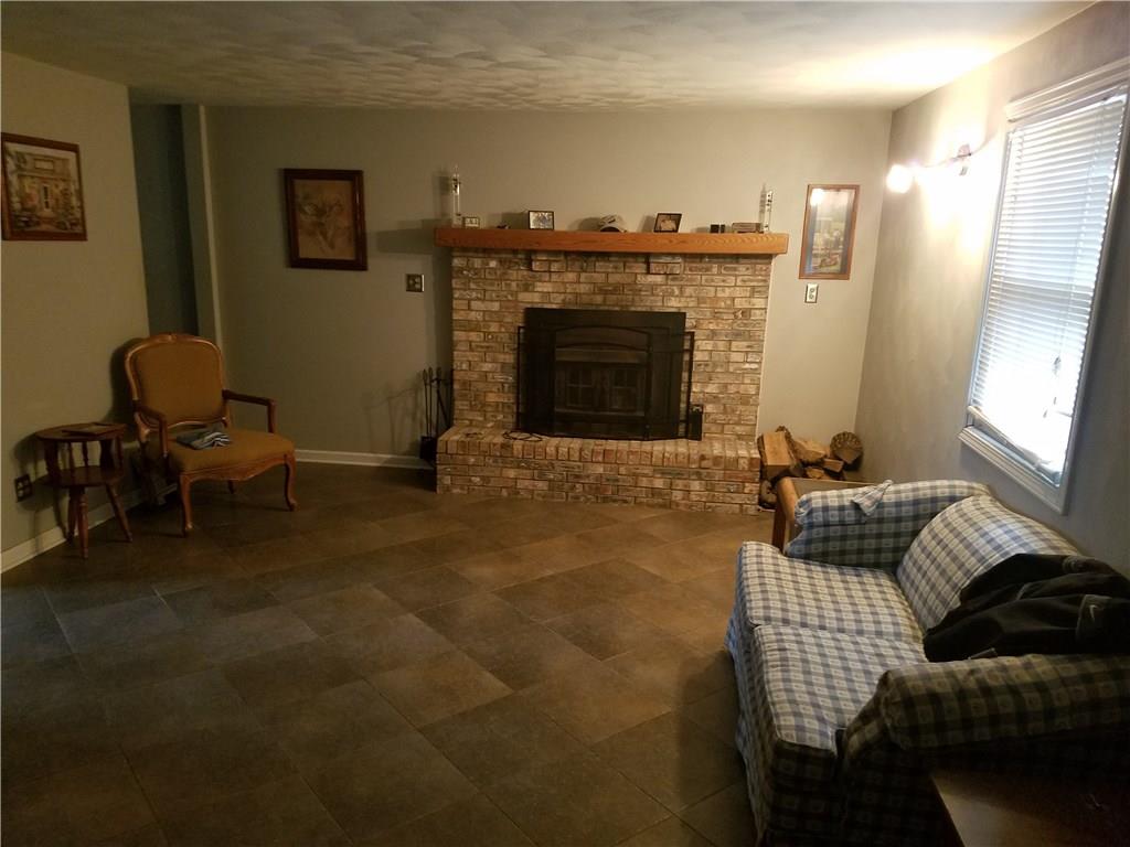 2335 Riviera Drive Anderson, IN 46012 - Photo 5 of 14 Gallery Image 5