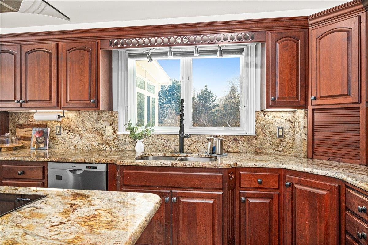 3787 Lavaque Road Hermantown, MN 55810 - Photo 17 of 55