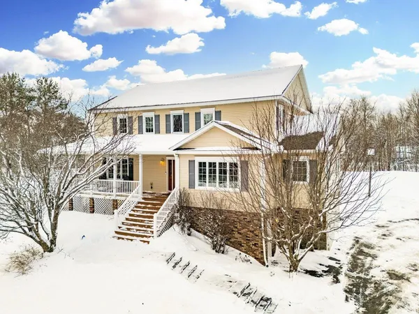 $919,900 | 3787 Lavaque Road, Hermantown, MN 55810