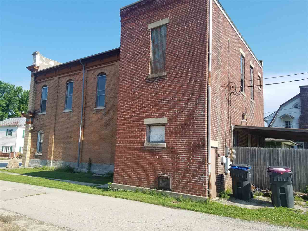 114 North Walnut Street Ridgeville, IN 47380 - Photo 3 of 17 Gallery Image 3