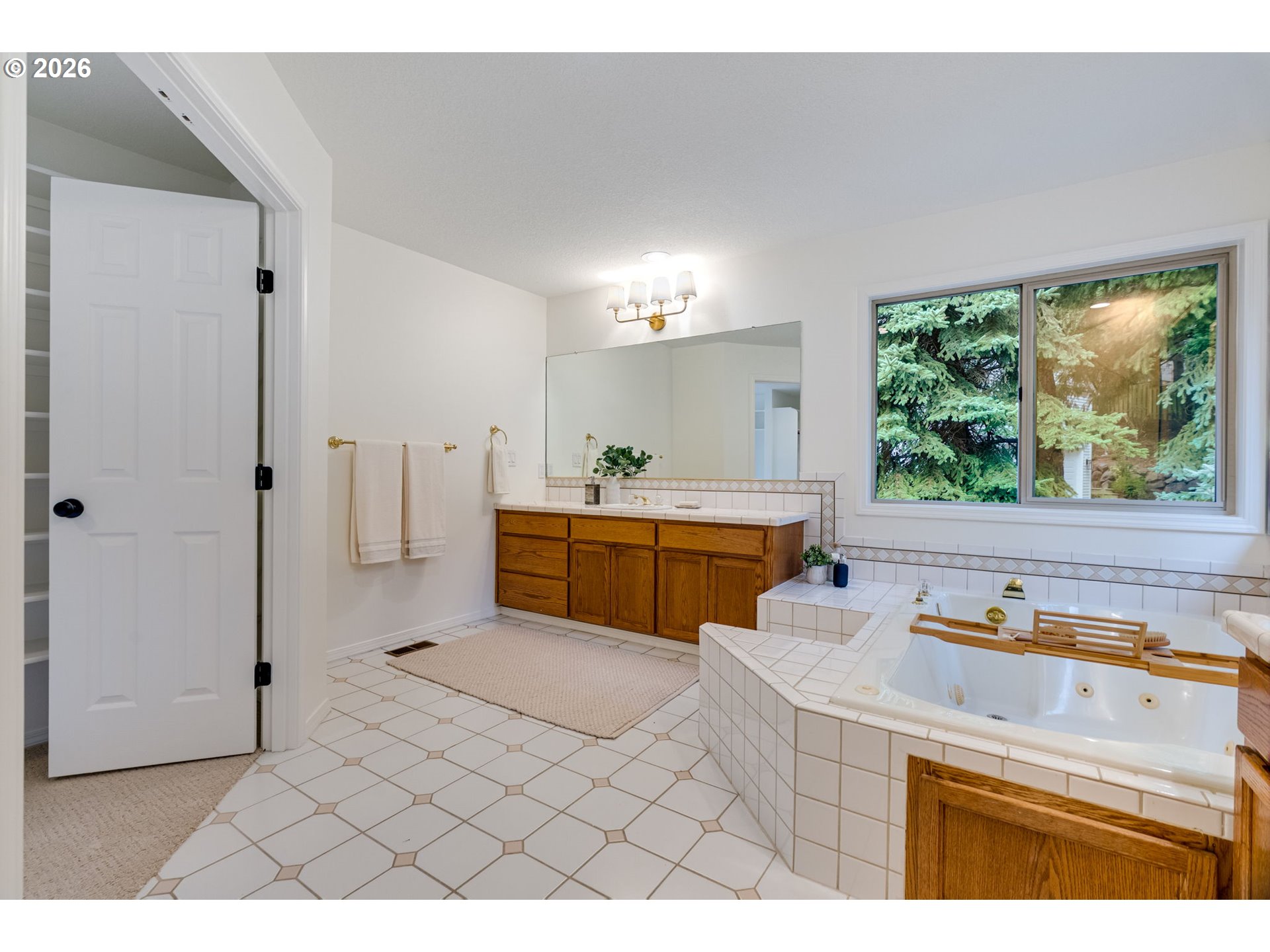 3348 Northwest 125th Place Portland, OR 97229 - Photo 21 of 48 Bathroom, Attached