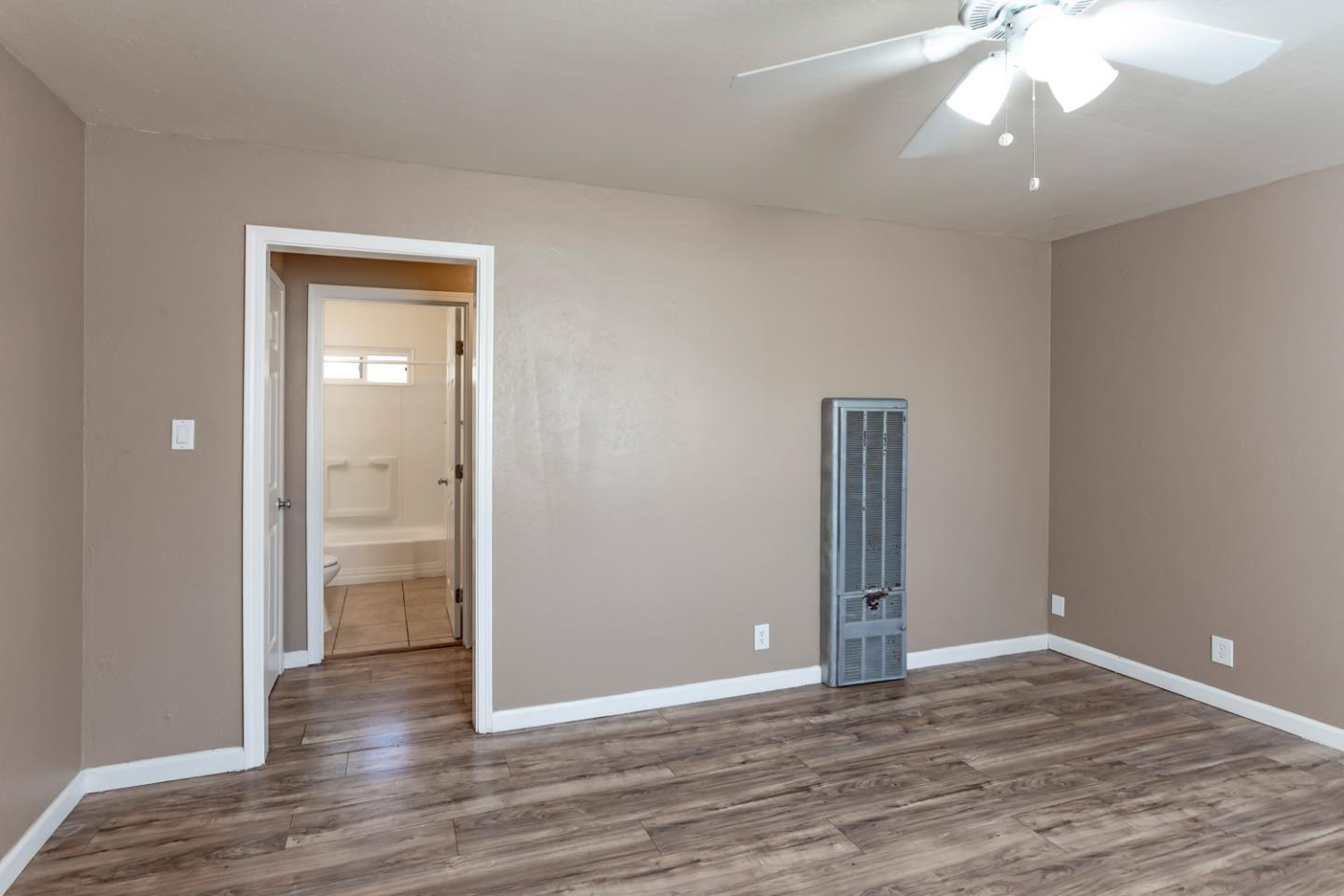 2136 Main Street Santa Clara, CA 95050 - Photo 11 of 15