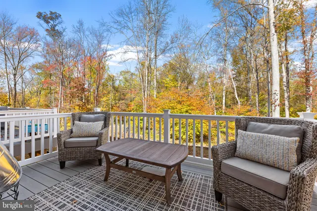 $395,000 | 17 Southwind Drive, Blackwood, NJ 08012