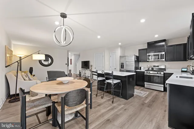 $395,000 | 17 Southwind Drive, Blackwood, NJ 08012