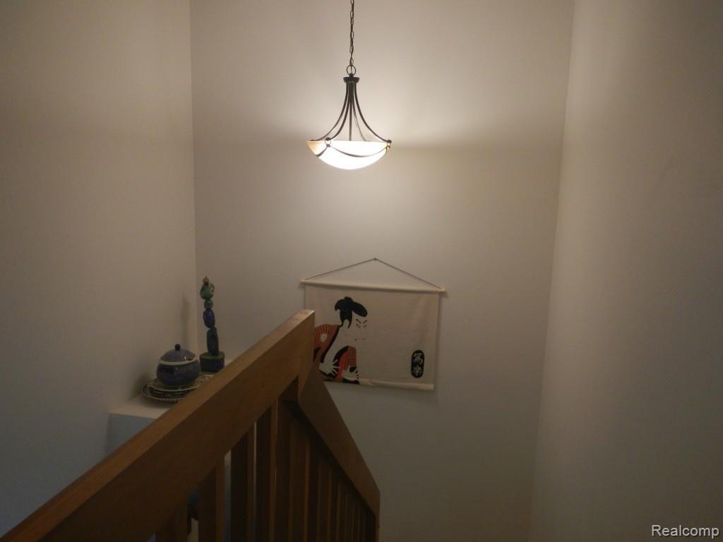 629 Summit Ridge Drive, Unit 13 Milford, MI 48381 - Photo 22 of 59 Clean lines