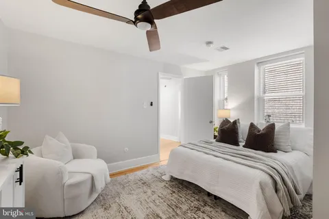 $575,000 | 1903 Spruce Street, Unit 3E, Philadelphia, PA 19103