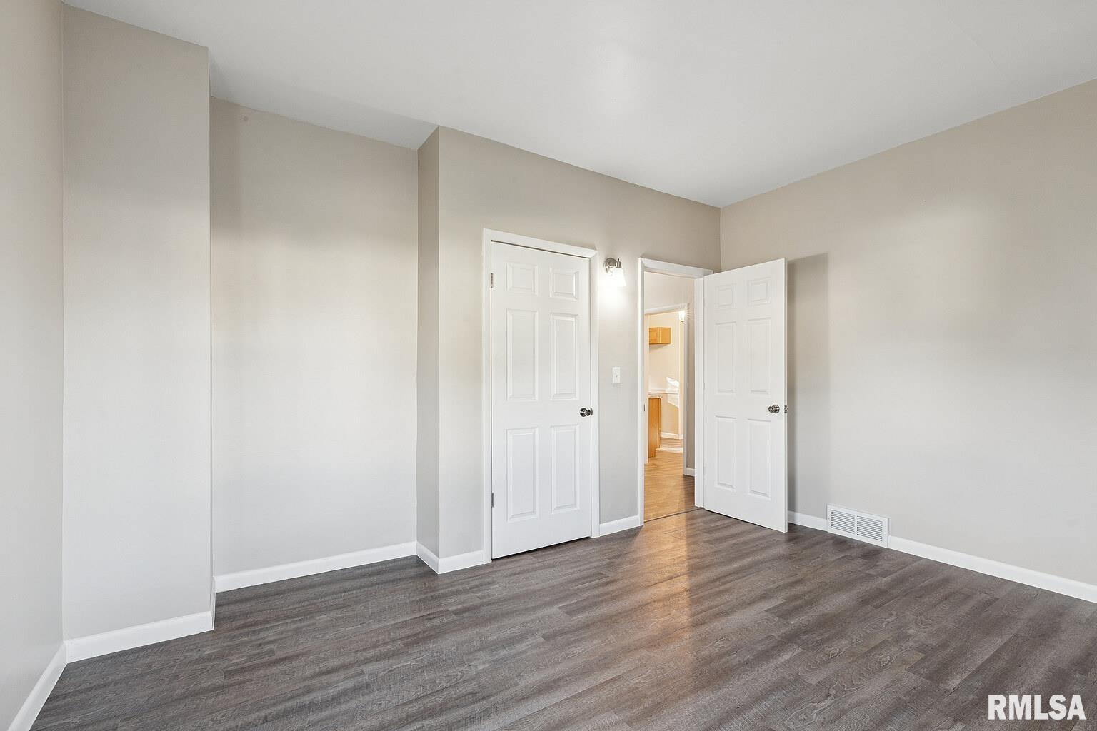 1715 2nd Street Moline, IL 61265 - Photo 14 of 30