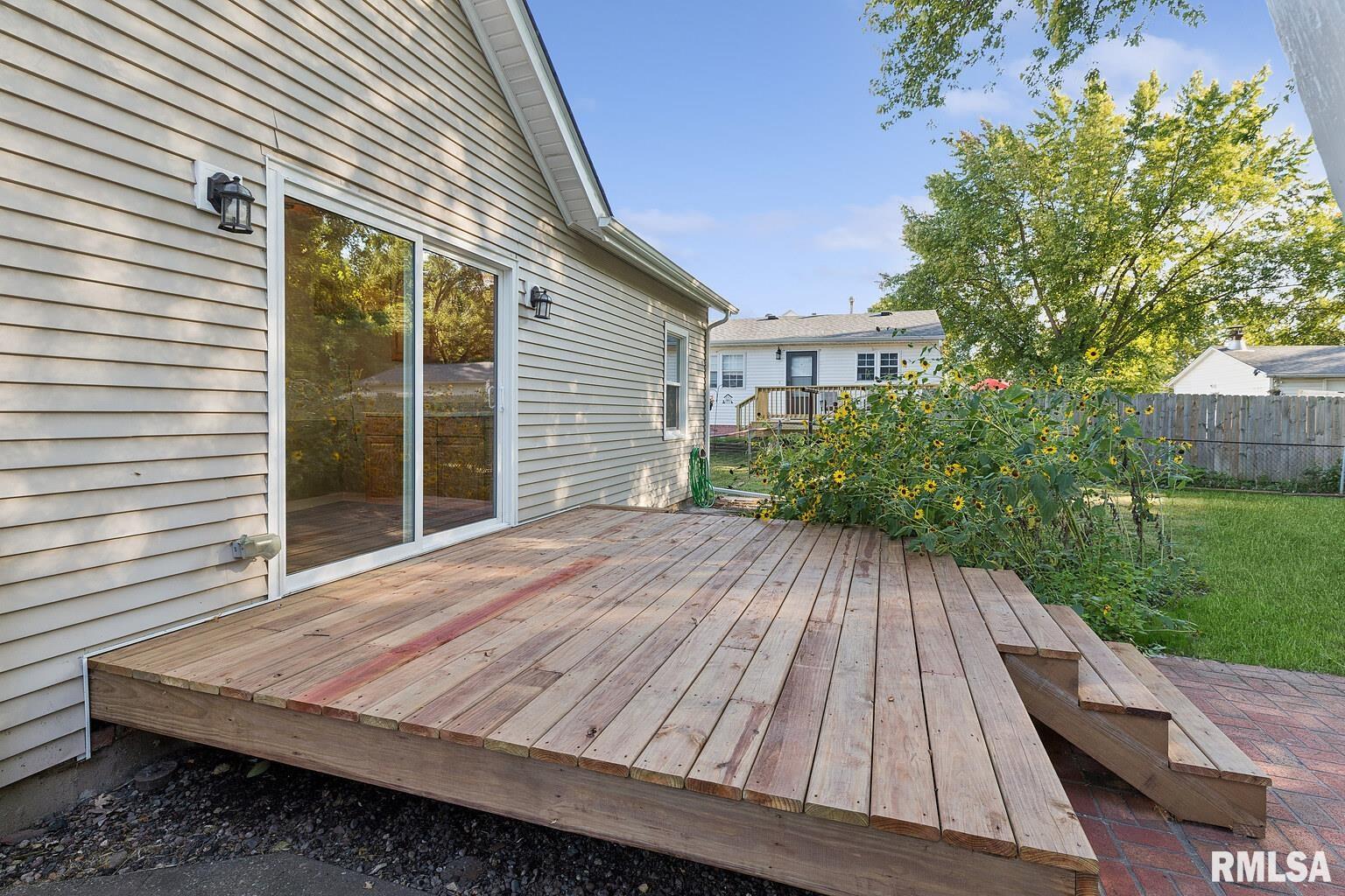 1715 2nd Street Moline, IL 61265 - Photo 18 of 30