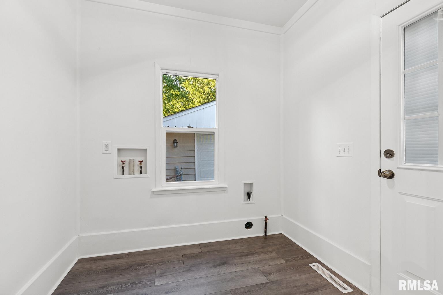 1715 2nd Street Moline, IL 61265 - Photo 21 of 30