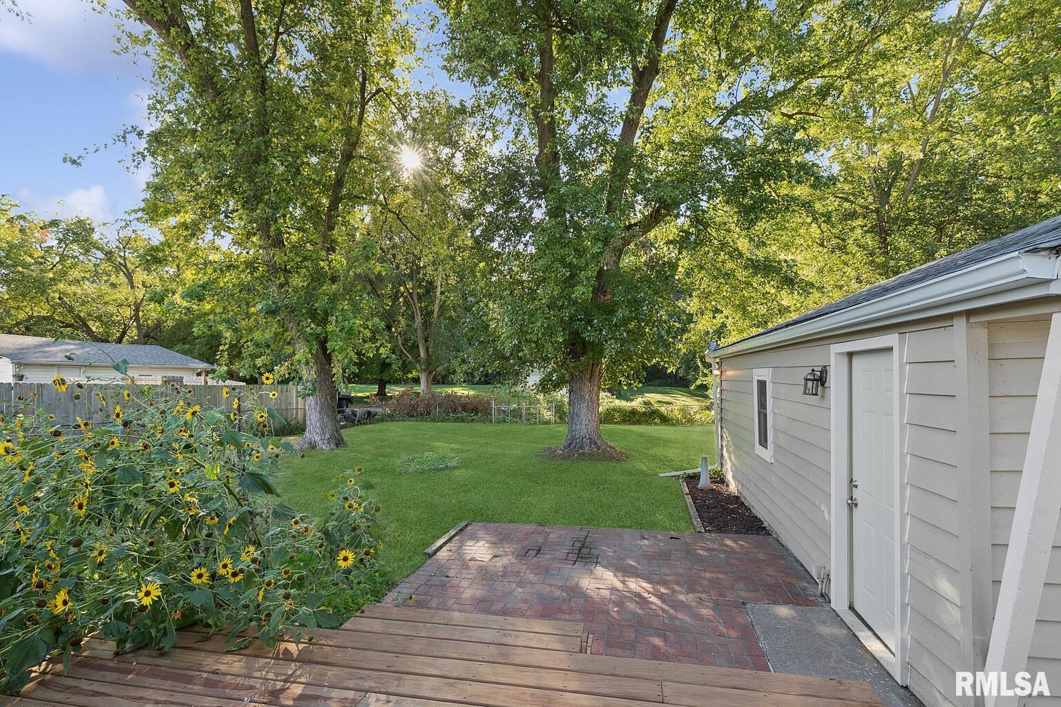 1715 2nd Street Moline, IL 61265 - Photo 6 of 30