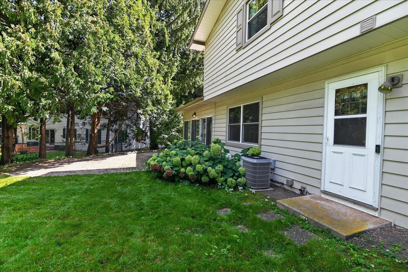 6318 Keelson Drive Madison, WI 53705 - Photo 66 of 74 Gallery Image 66