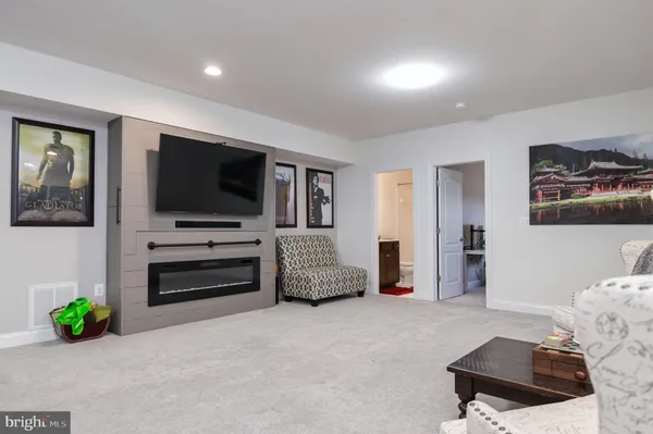 $1,350,000 | 13419 Fleetwood Drive, Nokesville, VA 20181