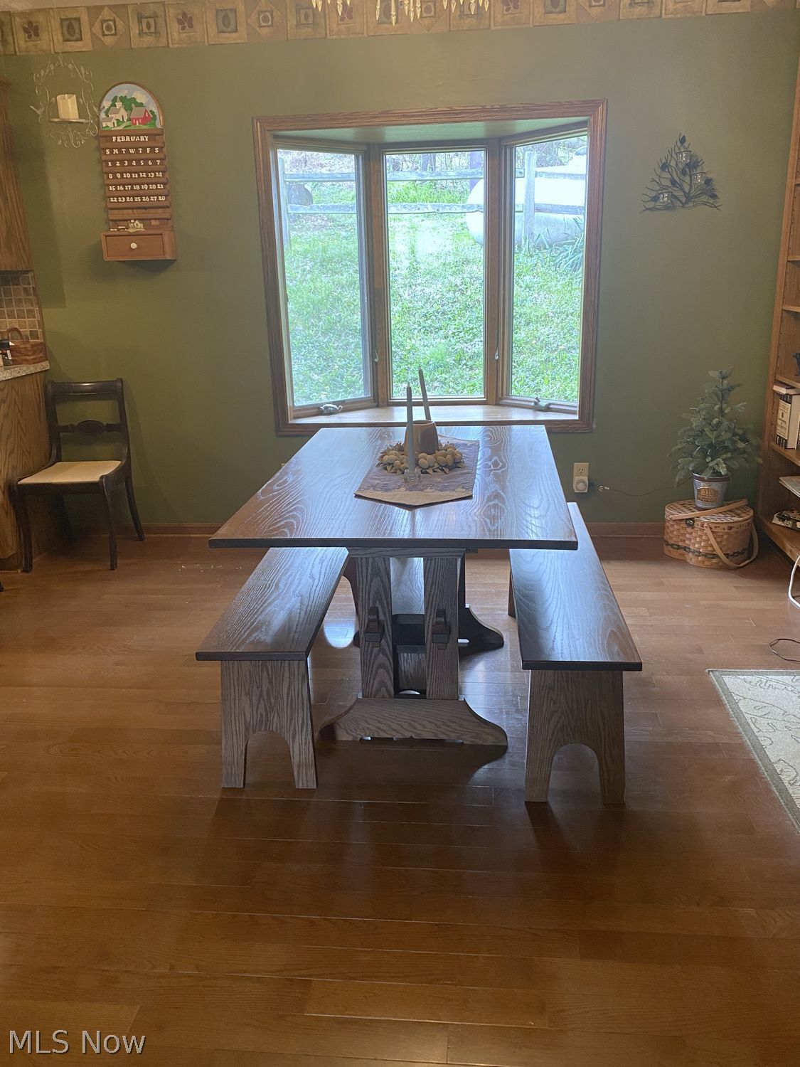 90900 Plum Run Road Bowerston, OH 44695 - Photo 9 of 28 Sunny dining room