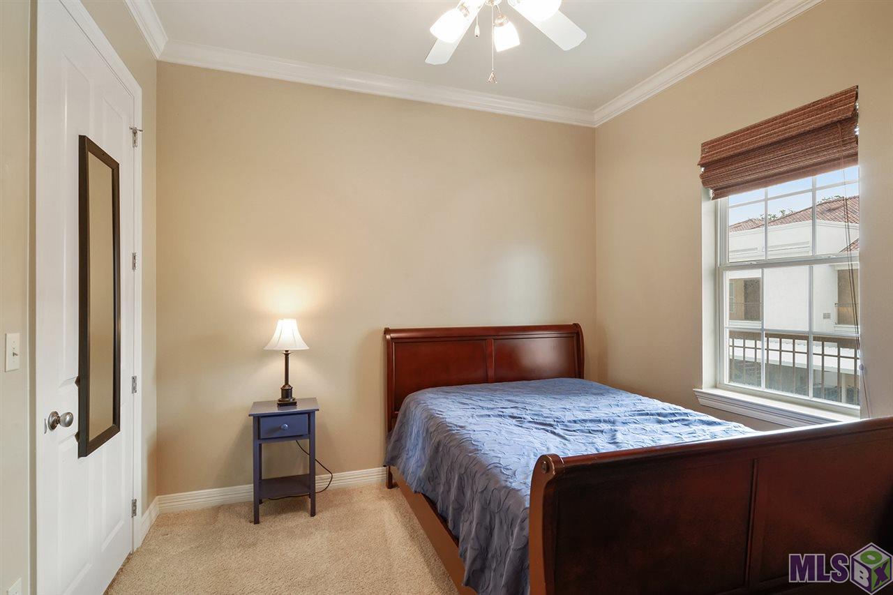 3390 Nicholson Drive, Unit C 207 Baton Rouge, LA 70802 - Photo 6 of 10 Second Bed Room