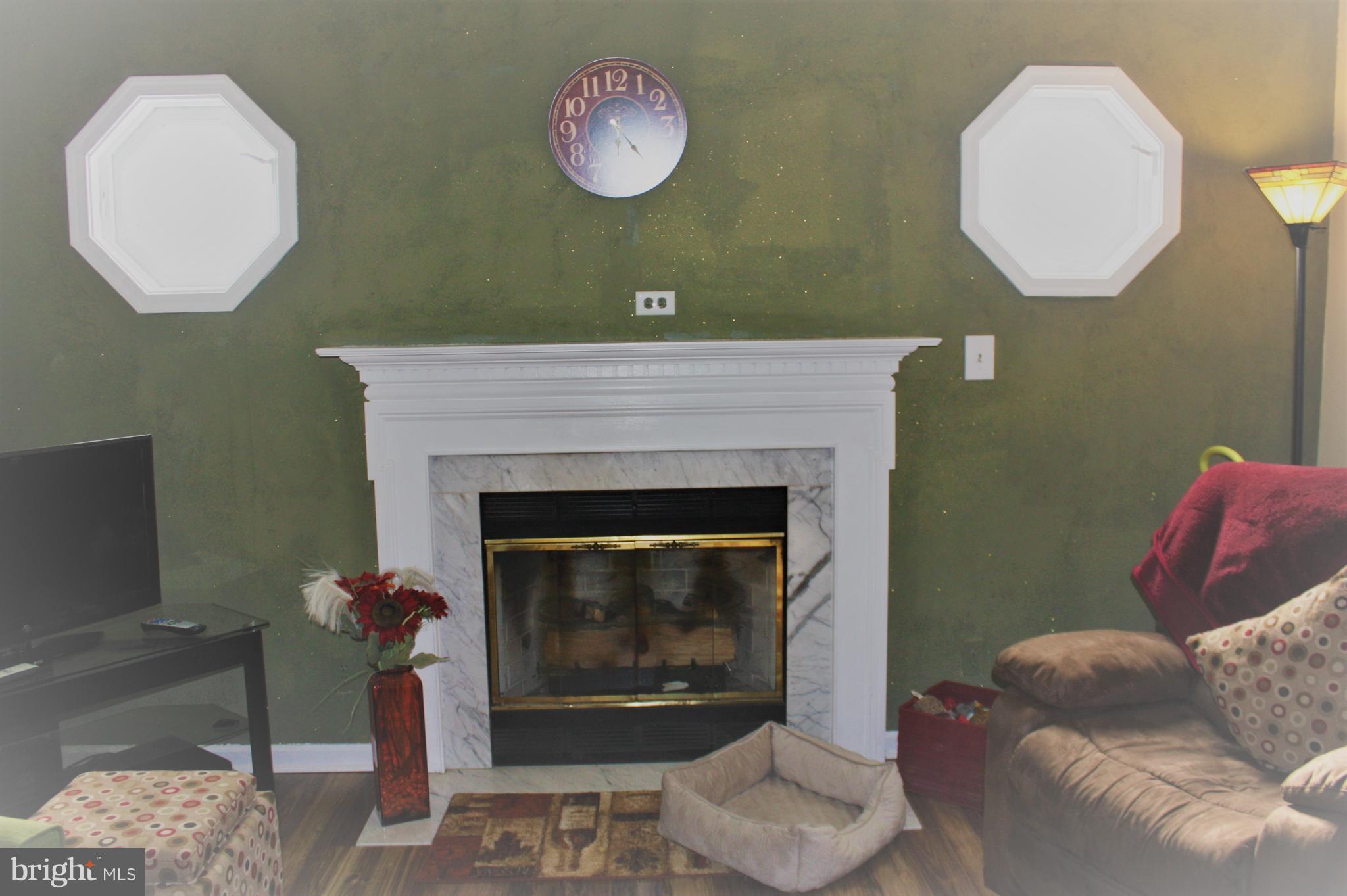 435 Halls Store Road Mineral, VA 23117 - Photo 10 of 26 Living Room
