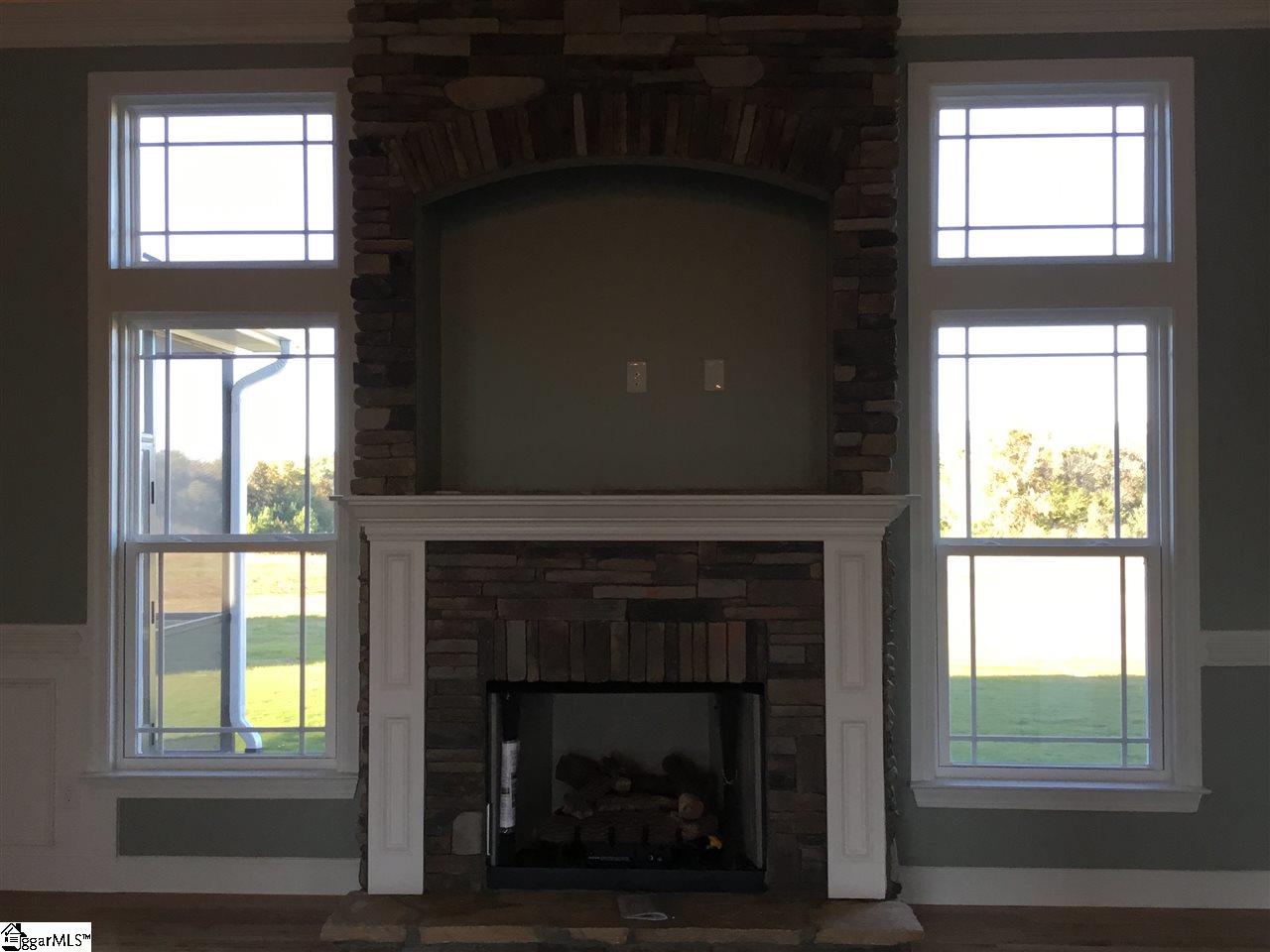 2254 Holly Springs Road Inman, SC 29349 - Photo 9 of 35