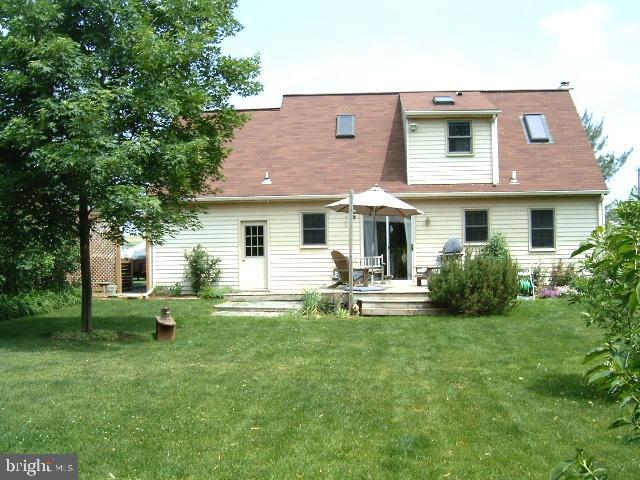 3234 Blue Rock Road Lancaster, PA 17603 - Photo 2 of 3