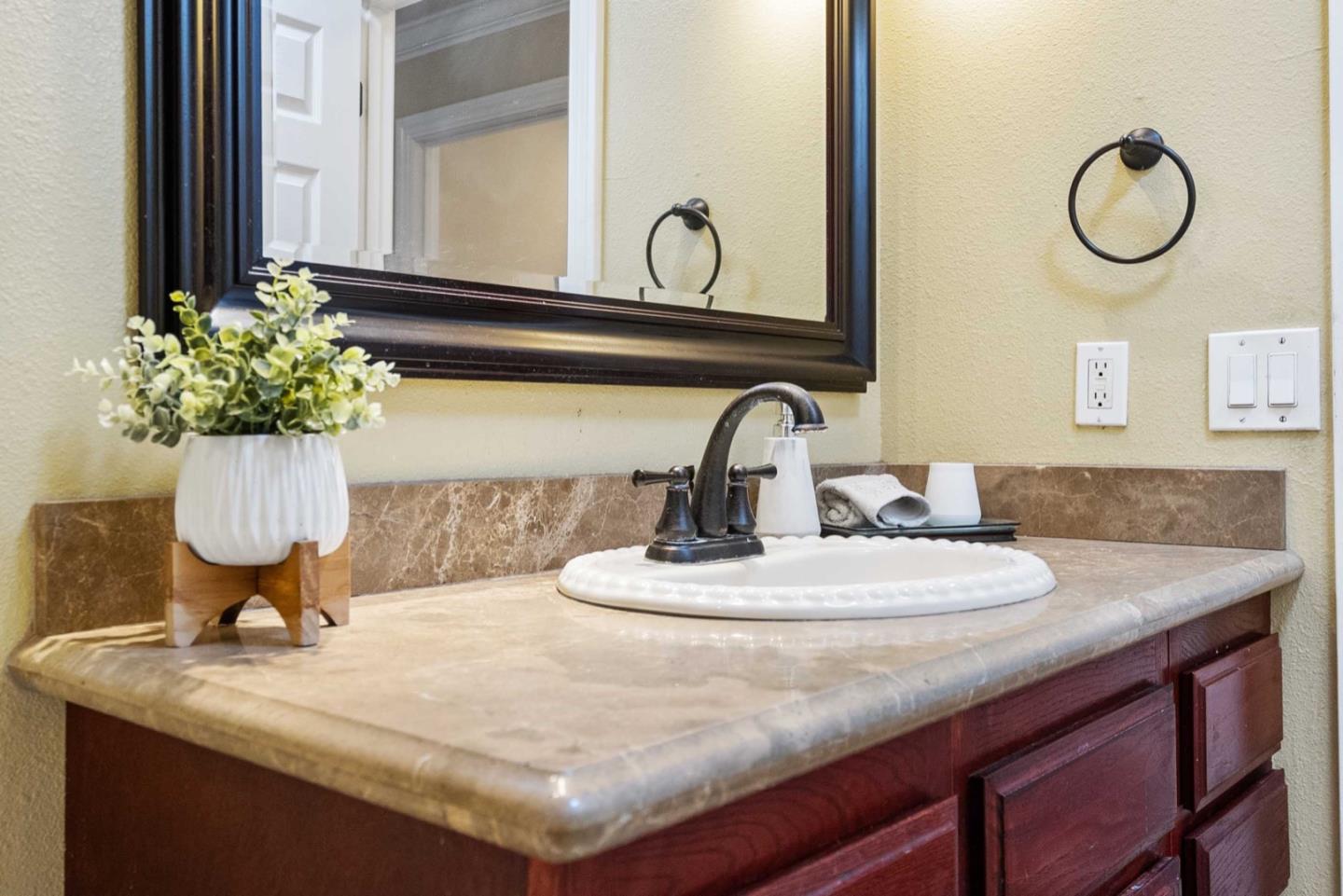 788 South Wolfe Road Sunnyvale, CA 94086 - Photo 20 of 33 Gallery Image 20
