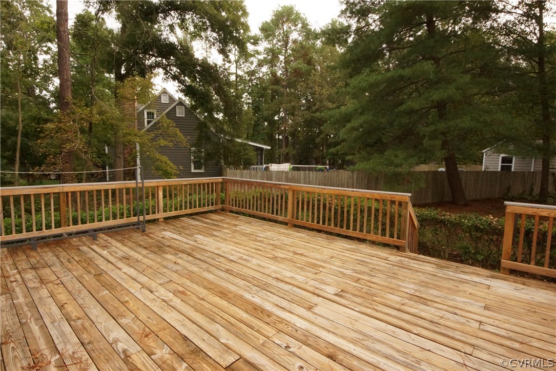 10407 Warren Road Glen Allen, VA 23060 - Photo 25 of 25 Deck