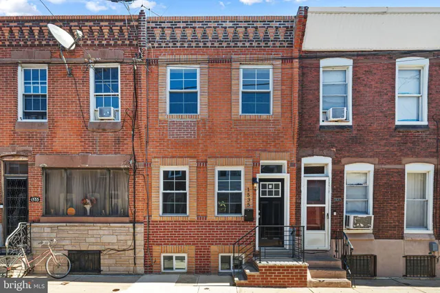 $389,999 | 1535 South Mole Street, Philadelphia, PA 19146