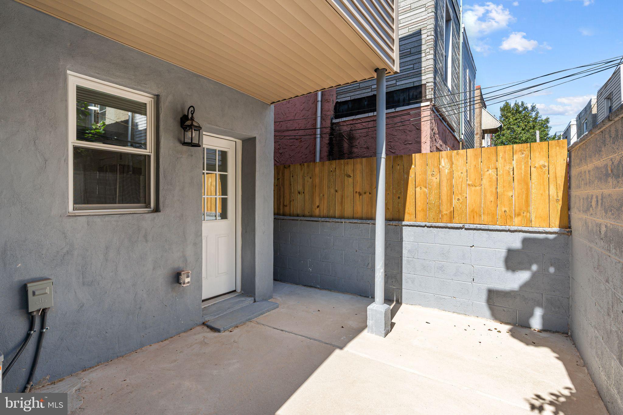 1535 South Mole Street Philadelphia, PA 19146 - Photo 9 of 28 a bedroom with a bed and a window