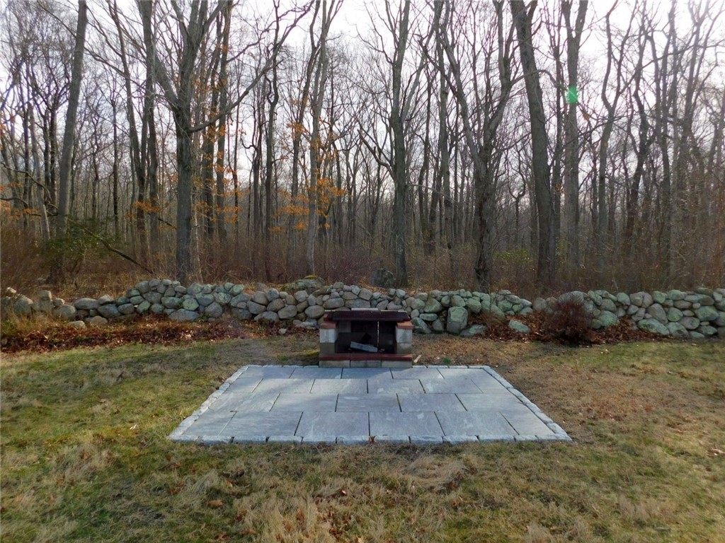 12 Boulder Road Hopkinton, RI 02833 - Photo 23 of 25