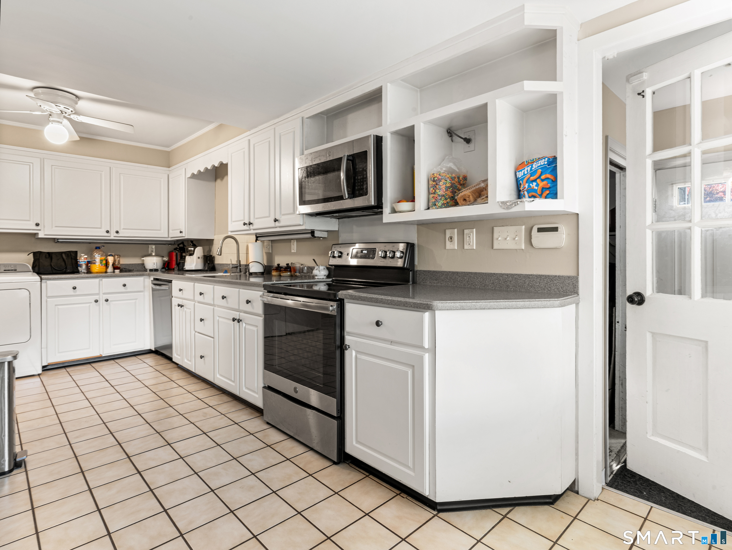 15 Ezra Road Danbury, CT 06811 - Photo 13 of 35