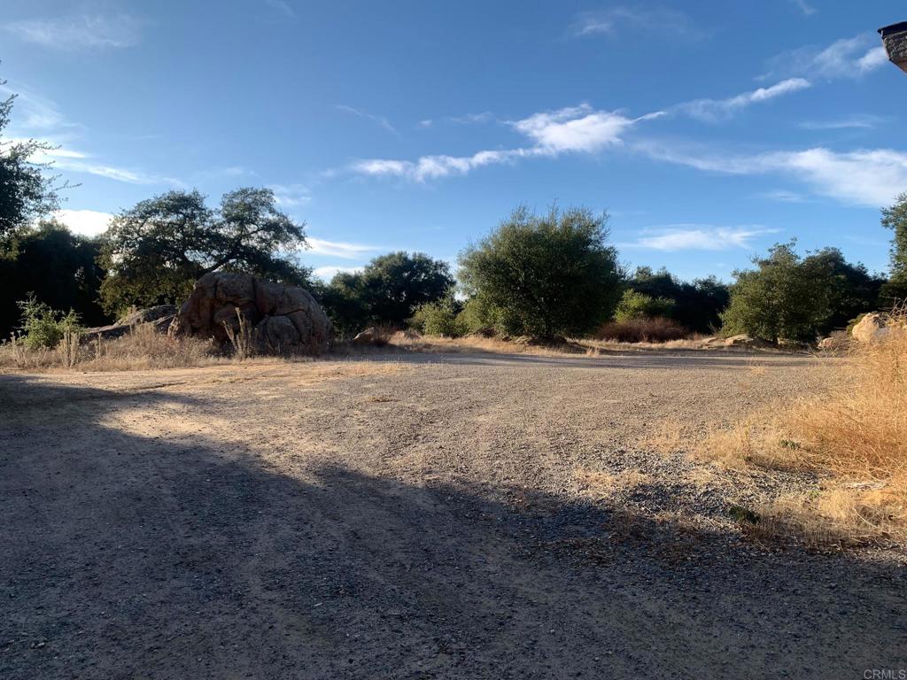 24352 Featherstone Canyon Road Lakeside, CA 92040 - Photo 49 of 72